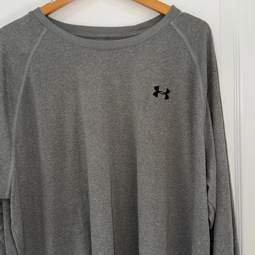 Under Armour Men's Charcoal Long Sleeve Tee Dri fit size xxxlarge - Picture 2 of 4
